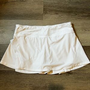 White lulu lemon skirt
